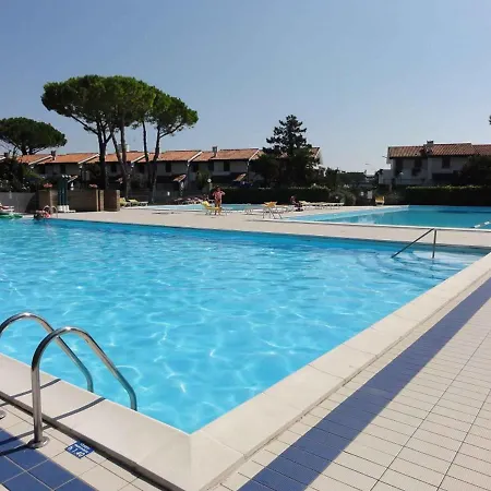 Апартаменти In 41085 *